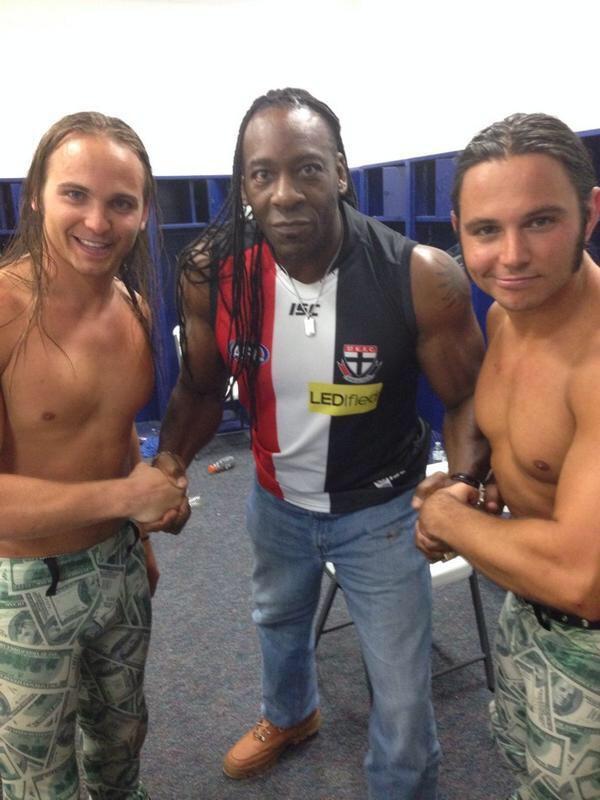 Former TNA Tag Team Finally Shakes Hands With Booker T, Heading To WWE Soon? BuFame7CIAAz2Gy