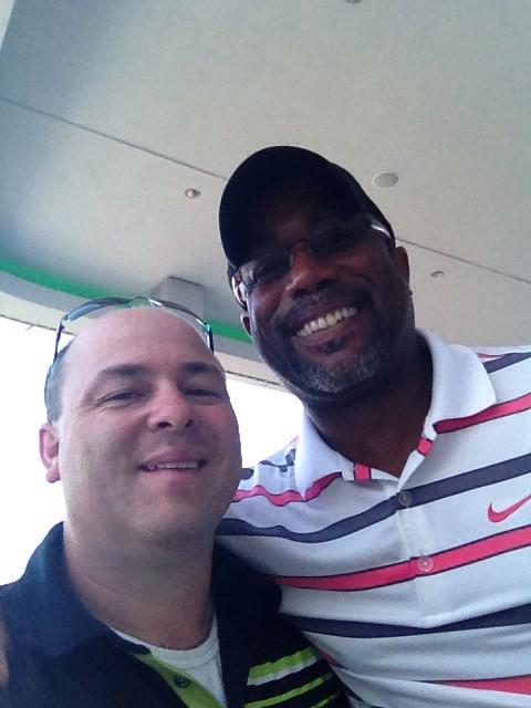 abbeyshortpants's tweet image. Thanks to my bud @dariusrucker for round of golf today @playblackhawk #hebeatmeby8 #alright #greatcourse