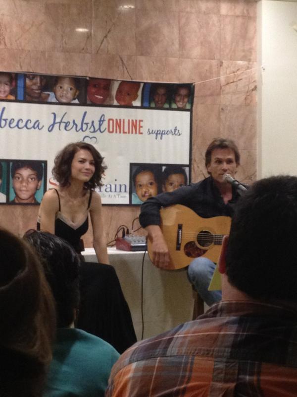 jaxse24's tweet photo. @reevesforreal @RebeccaLHerbst looking good as always!! #GHFCW http://t.co/DeViGGVqRZ