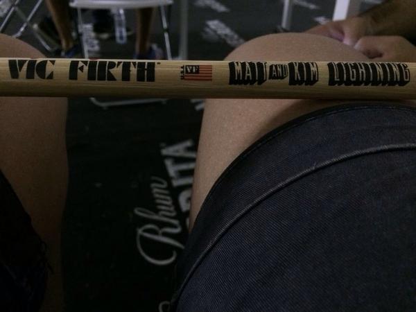 KilltheRobot325's tweet image. La baqueta de Matt and Kim es nuestra ! @mattandkim #killtherobot #arenalsound #besounder #killtherobotspain