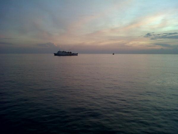 hanifabdulK's tweet photo. Selat sunda http://t.co/2EAEK6Ce2L