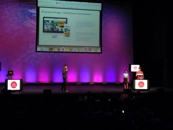 instil's tweet image. Kids talking about minimalistic, responsive design :) #festivalofcode
