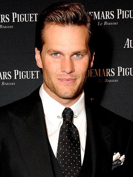 Happy 37th Birthday to the BEST quarterback, Tom Brady  