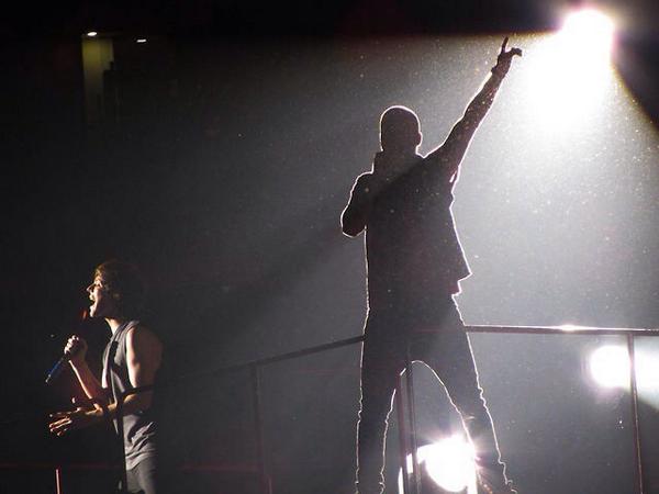 UpdatesSPIG's tweet image. Louis, Niall, Liam &amp;amp; Harry en Toronto -Mar