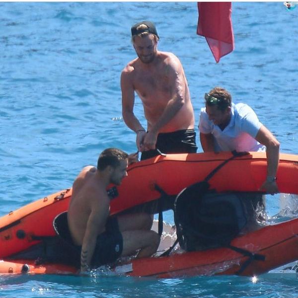 Direction115One's tweet image. Liam on a yacht