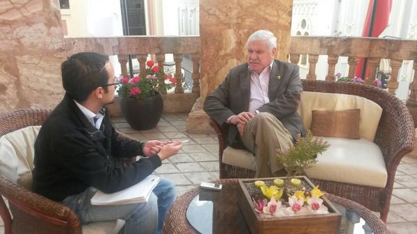 MarceloHCabrera's tweet photo. En una entrevista con @revistavistazo http://t.co/uiO4SDrGlA