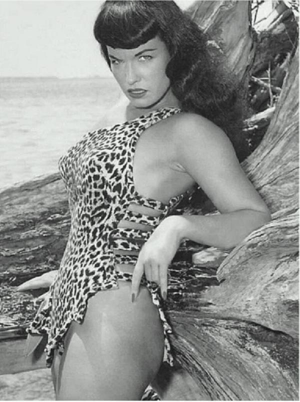 princess72200's tweet image. Sunday S/O @eteelian ❤
#Bettiepage