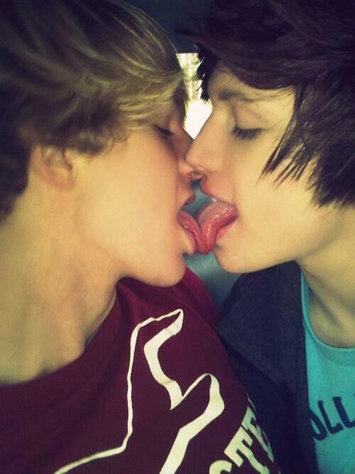 peirce_the_alex's tweet image. This is just to fucking hot and well perfect 👌. Could go for it