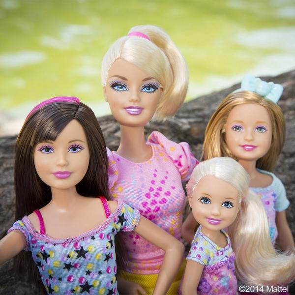 Barbie "Happy #SistersDay #Barbie, Skipper, Stacie and Chelsea! http://t.co/8WIhlYeXZ1" /