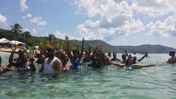 FestivalAtSea's tweet photo. Safe travels home for our FAS family and wadda you say ... wanna do it again? #FAS14 http://t.co/LDOrKROjqF