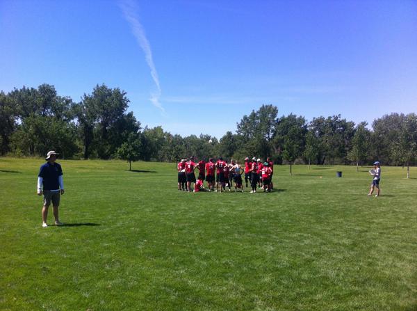 Fighting for 3rd place as we get into some <a href="/mischief_nation/">Mischief</a> here at <a href="/CoCupTourney/">Colorado Cup</a> #ultimate #chicken #shh