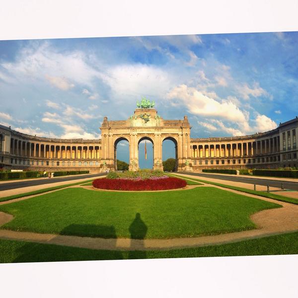 JvrPagan's tweet photo. Arco del Triunfo en Bruselas #Belgium #Brussels #Interrail #InterrailEU 🚅 http://t.co/lqhuELiE5F