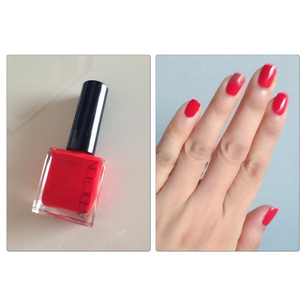 志沢直子 集英社 ノンフィクション編集長 En Twitter アディクションのネイル ガールオンファイア 熟したトマトみたいに ほんのり朱色がかったレッドともオレンジともいえる発色は絶対に他にはない色 夏になると毎日でもつけたくなるリピ2本目の溺愛カラー