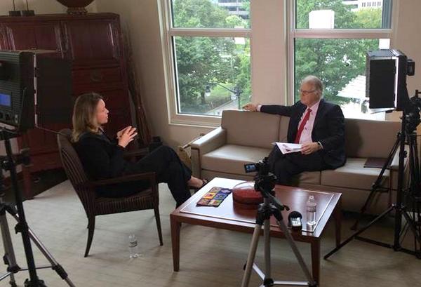 ONECampaign's tweet image. Exclusive: ONE's @Mje51 interviews @MCCgov's @DanaJHyde on energy poverty, US-Africa Summit bit.ly/1p2RxcR