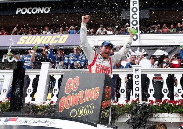 NASCAR's tweet photo. Retweet to congratulate @DaleJr for sweeping Pocono! 

RECAP: http://t.co/HX8PBf5Zjl http://t.co/8KtXmBDxQE