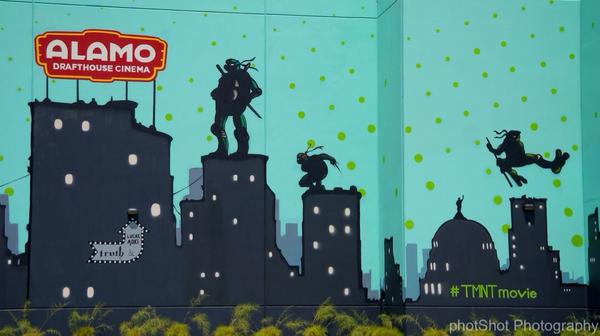 pdsixty8's tweet image. @TMNTmovie at @Drafthouse - Aug 3, 2014. #teenagemutantturtles #mural #premiereproject #tmntmovie #atx  #outdoorart