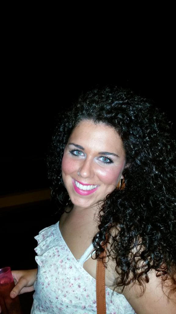 Rocio_pa25's tweet photo. Y con esta pedazo de noche de ayer ns vamos a dormir y será inolvidable esta mañanita q de risas con @Mariacampa18 http://t.co/3CtF3u2OuL