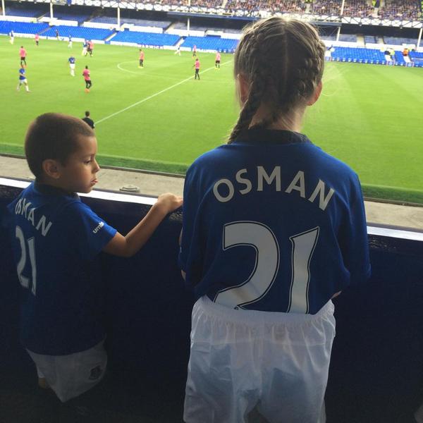 Parrotprint1's tweet photo. Lovely pics of my nephew &amp; nieces at their uncle @Osman21Leon osman's testimonial, hope you all had a lovely day xxx http://t.co/96nRgvRYRR
