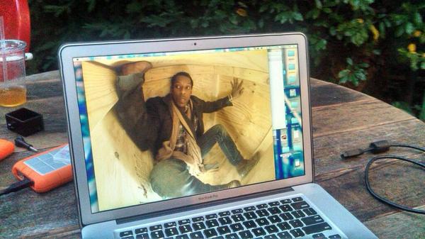 TruOrlandoJones's tweet photo. Srsly this has gotten out of hand. I DID NOT sign up for these shenanigans. LET ME GO #Orlandopocalypse #GISHWHES2014 http://t.co/Mai8k0u52t