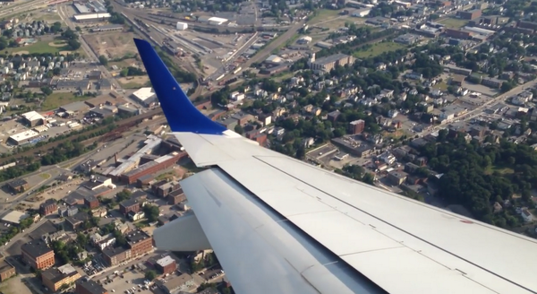 ILoveWormtown's tweet photo. Landing in #Worcester - http://t.co/CvOI4J9Piw http://t.co/WyVgL2xLTt