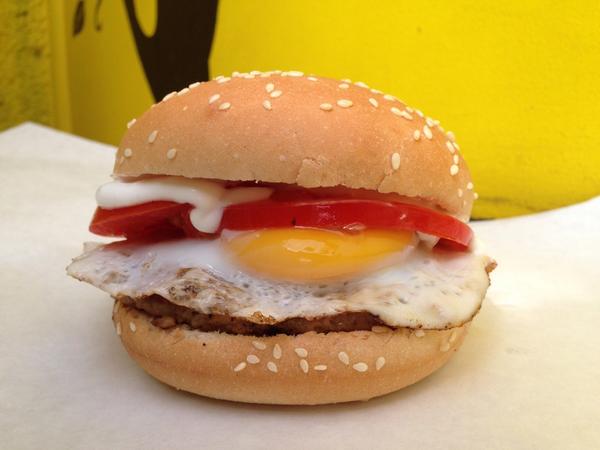 Dammy_s's tweet photo. Una DP tomate huevo! http://t.co/isAcDpGQC1