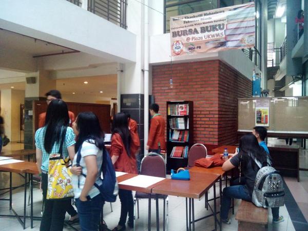 Bursa Buku Gasal 2014/2015 ^^ Lengkapi perkuliahanmu dengan buku-buku penunjang perkulihan (y)