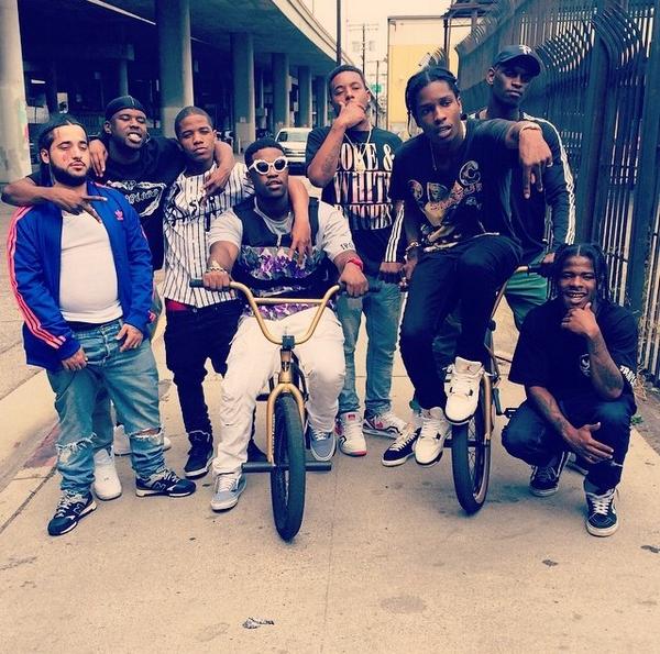 ASAPYams's tweet photo. MOB http://t.co/oB9HRebJkZ