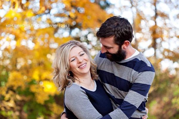 amphoto63645's tweet photo. FALL IS NEAR!!! 😃😃😃
book your spot ASAP! #fall #family #minisession #pics #photography http://t.co/HMana3YOvT