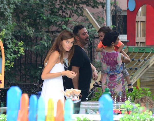 #CemYılmaz ve #AhuYağtu oğulları Kemal'in 2. yaş gününü kutladı bit.ly/WVw6jJ