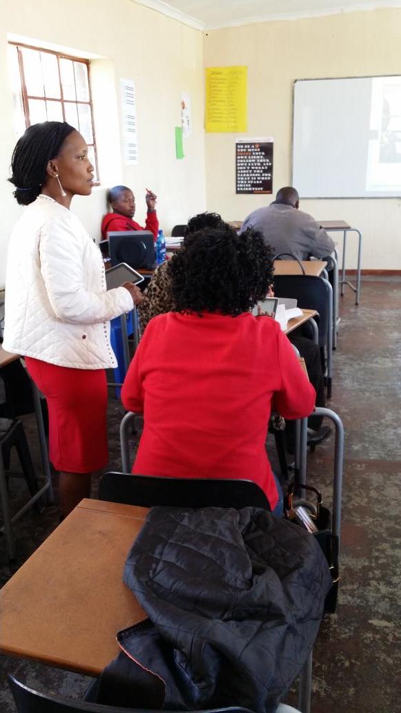 maggiev's tweet image. Storytelling with @mabore6 #edtechsummitsa