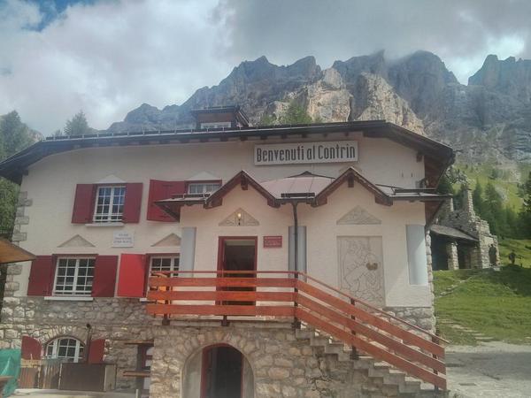 rptmtt's tweet image. #rifugio #contrin #marmolada ...stavolta salito a piedi!!!😎👍😜