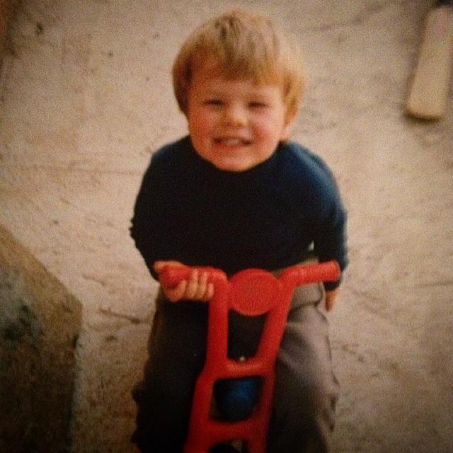 Nem parece que ta fazendo 31 happy bday pro take heart vulgo peter pan vulgo nathaniel buzolic meu gay 