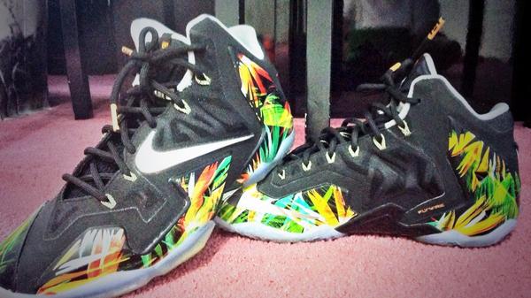 Gohan_ss3's tweet image. New Lebron 11 Everglades #LeBronJames