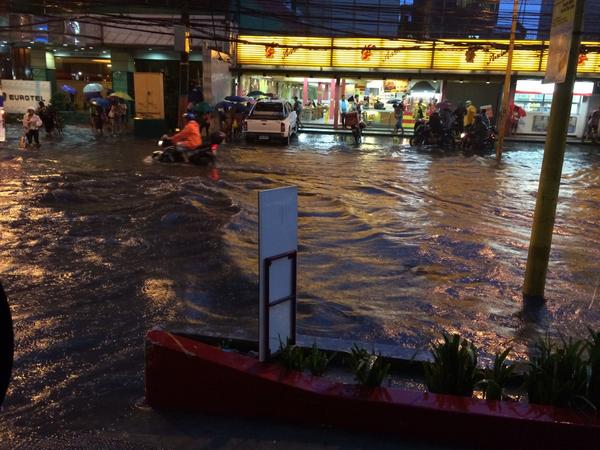 pkmetyk's tweet photo. Baha sa pasong tamo! #TVPatrol http://t.co/tybxRlHqhx