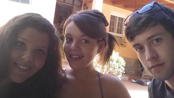 san_chipi's tweet photo. En els meus dos solets! #bbq #alcoi @borjuki @AdaQuesada http://t.co/cir3JmVgUt