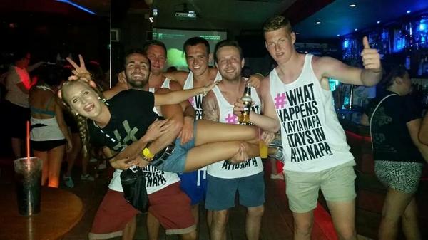 mollyalice_'s tweet photo. @TomTheWanted @hashtagz this just came up on my facebook!!! #hashtagz #summer http://t.co/Plz3ChP1ea