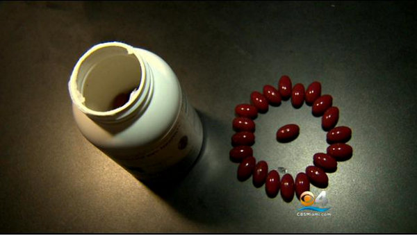 HealthwithKWC's tweet photo. What you should look for in a quality eye vitamin. http://t.co/xMMKjuuMdM http://t.co/874HoKEqte