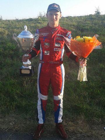 DannyKeirle67's tweet photo. Great kartmasters wkend. Engine non start on grid so started further back finished 3rd Thanks to Jade Karts! @YRDA_ http://t.co/2YXgYXFeWs
