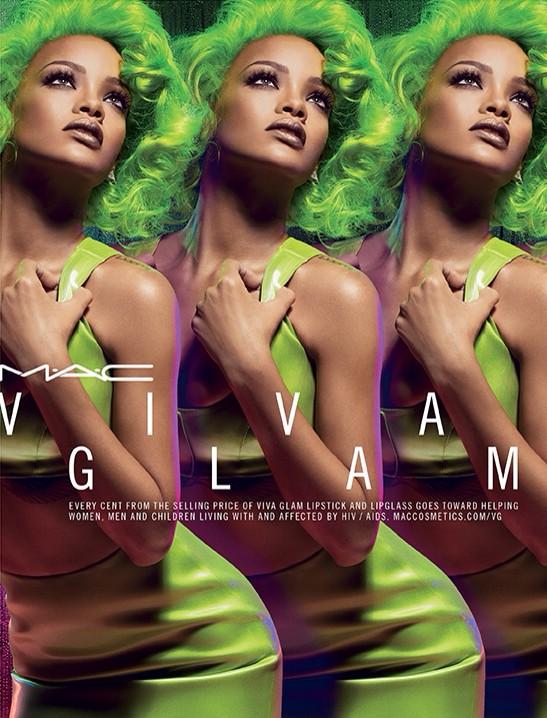 Rihanna protagoniza campaña para MAC VIVA GLAM. BuN7Zc5CIAAPWkr