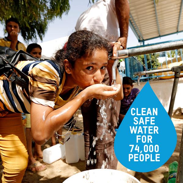 We're providing clean water for 74,000 in #Gaza, but we need to do much more. Can you help? oxf.am/Zzv