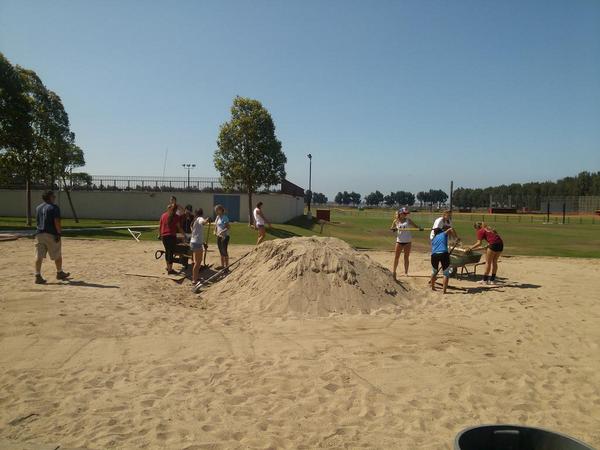pcasey214's tweet photo. OHS GVB: A day@ the beach. http://t.co/UlGrz26TG6