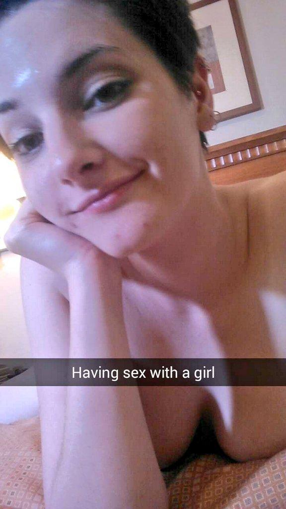 Haha a snap I sent when I was in LA. Obviously I'm talking about @yippieskip ;) <3 http://t.co/qknL8vGcFt