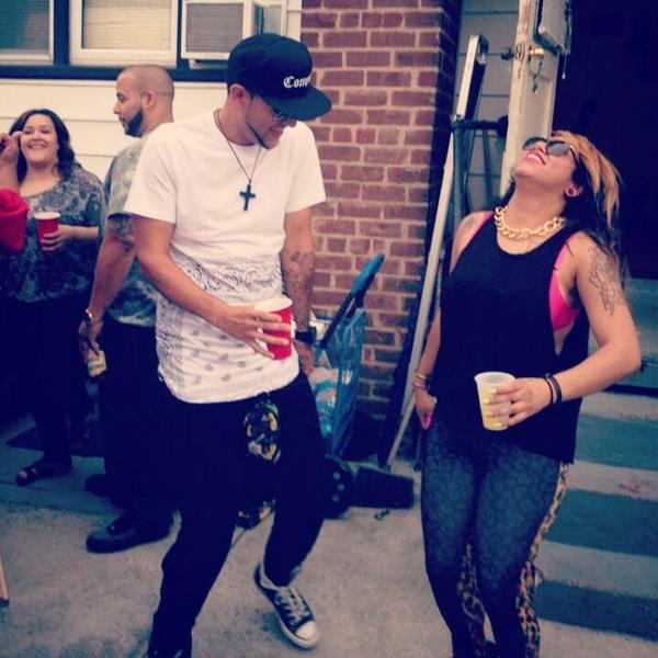 YungJ1nx's tweet image. #TWACT
"@NotoriousNat21: Watch us walk thru. 😜🍹 #wewaslit #cuzzos #twactedout @B_bLanco295 http://t.co/ShIN6woeTB"