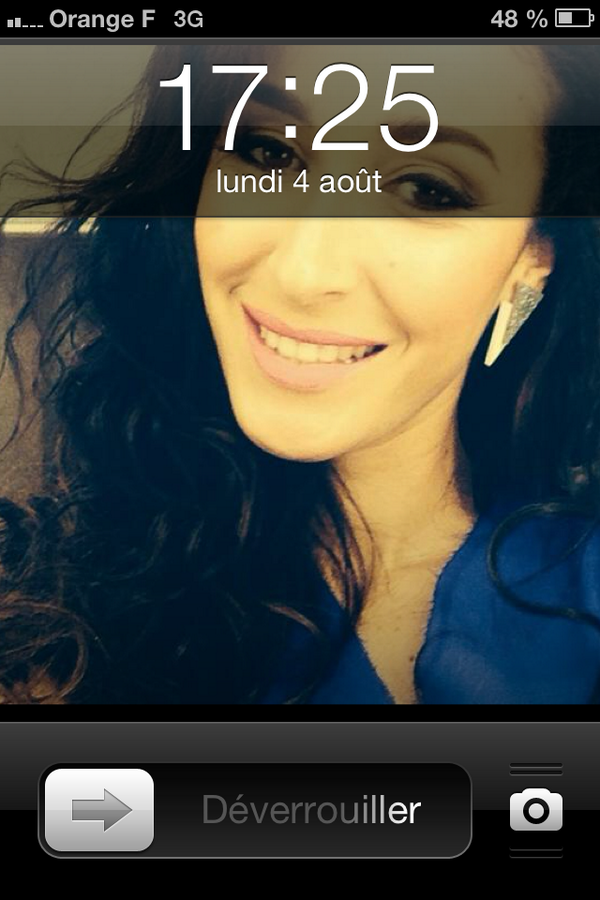 RAPHAELCASTRO9's tweet image. Mon #FontEcrands sur #MonIphone4 #MaChouchouxDamours @KarismatikKenza la meilleurs c elle #MaPerféction #MaNuméro1 ❤️