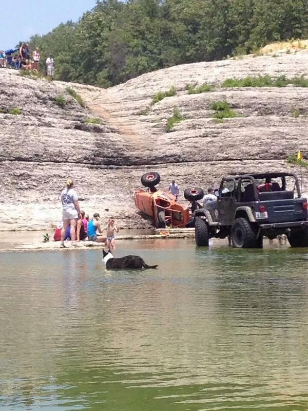 Superjeepfriend's tweet photo. #superjeepfriends Disney Oklahoma @mdobbs122 @Jeep @Jeep @SexyJeeps @Jeep_offroad @JeepSlutt @JEEPPORN324 http://t.co/08rpbmZyK1