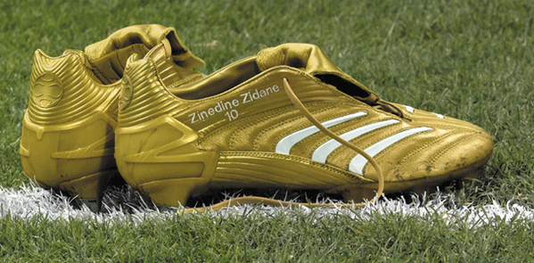 Gold Adidas Predators. Touch of class.