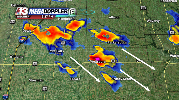 WHOWeather's tweet photo. An area of storms moving southeast in Franklin, Hardin, Butler, &amp; Grundy counties w/ heavy downpours, small hail. http://t.co/TgJeoLxLzn