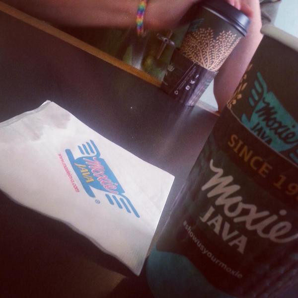 OFFICIALSKIZ's tweet image. #MoxieJava is #delicious !
#saltcaramel