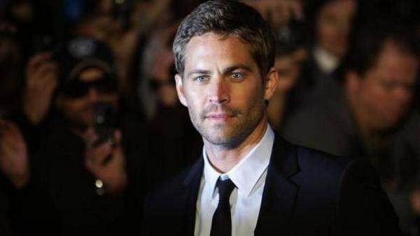 24HorasTVN's tweet photo. Lanzan teoría sobre muerte de Paul Walker: habría sido un 'engaño' → http://t.co/JX9RmgwpWu http://t.co/mOHTH62IVY