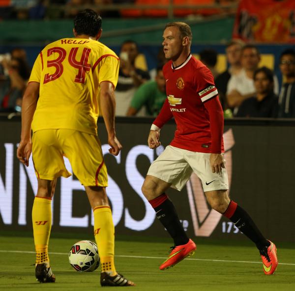 Wayne Rooney terpilih sebagai ICC Player of the Tournament. #mutour